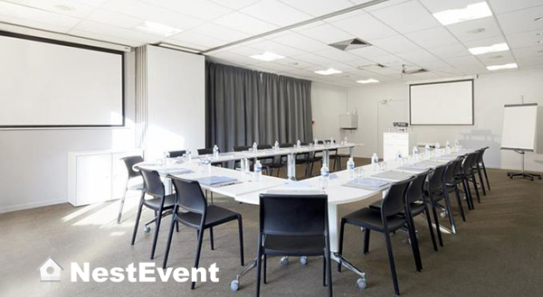 Hotel Courtyard By Marriott Paris La Defense West Colombes location salle de séminaire