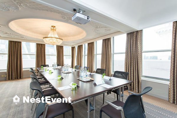 salle meeting holiday-inn nice