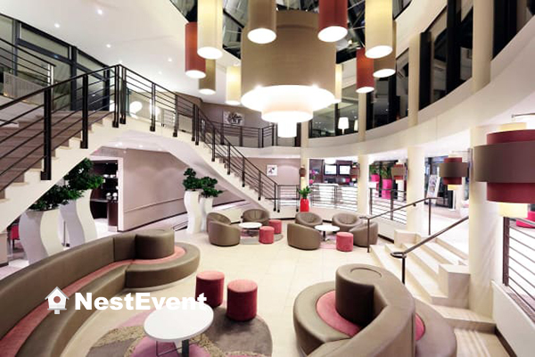 Hotel Novotel Narbonne Sud location salle de séminaire