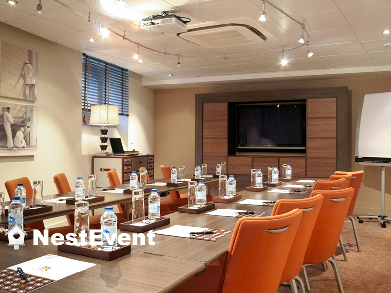 salle meeting royal cottage